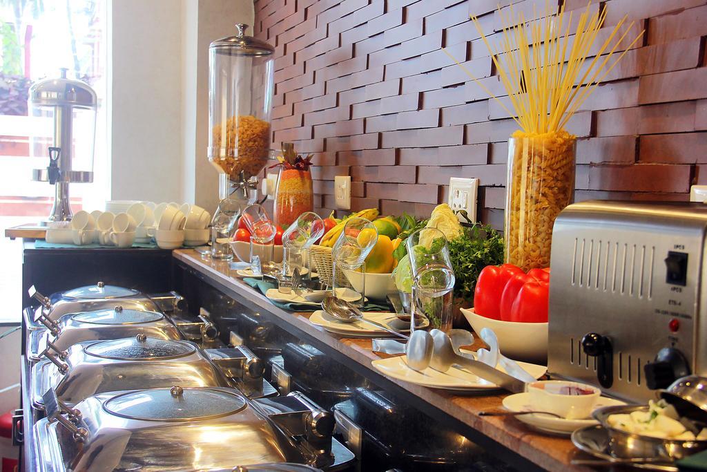 Ethnotel, Kolkata Airport Kültér fotó